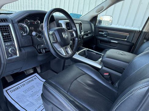 Used 2017 RAM 1500 Laramie w/ Convenience Group image 13