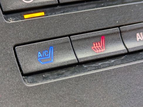 Used 2018 Lincoln MKX Reserve w/ Driver Assistance Package image 28