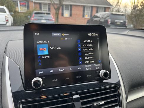 Used 2023 Mitsubishi Eclipse Cross SE image 10