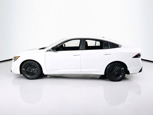 New 2026 Nissan Sentra SV w/ SV Convenience Package FWD image 8