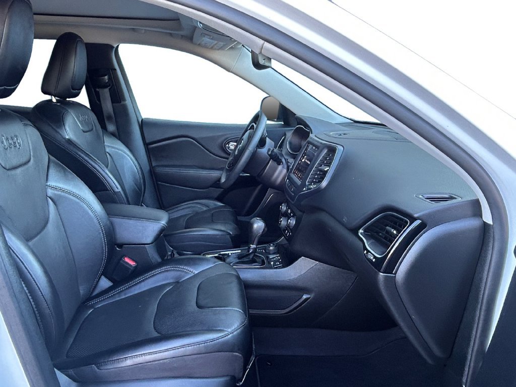 Used 2023 Jeep Cherokee Altitude Lux w/ Lux Elite Package AWD/4WD image 24