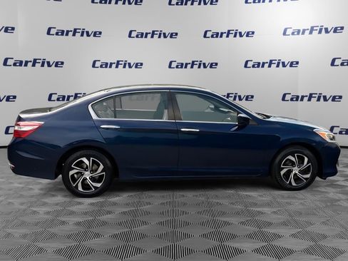 Used 2017 Honda Accord LX image 6