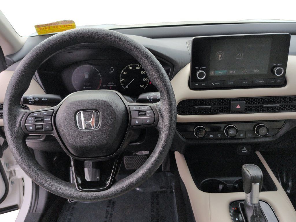 Used 2024 Honda HR-V LX image 14