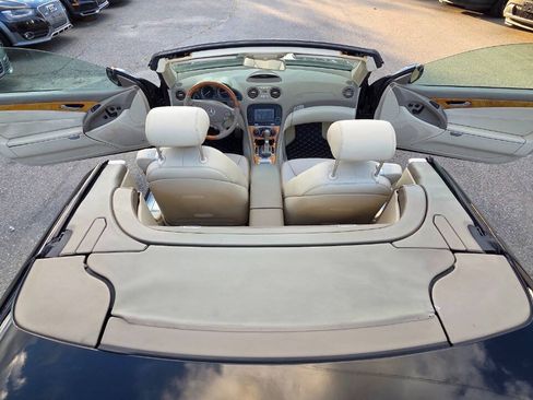Used 2008 Mercedes-Benz SL 550 image 28
