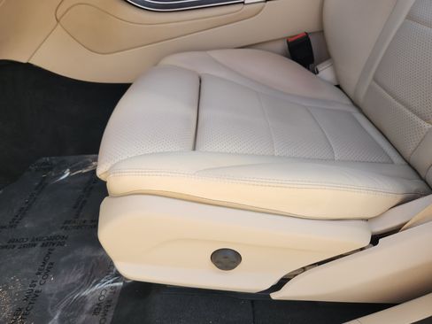 Certified 2022 Mercedes-Benz GLC 300 4MATIC image 25