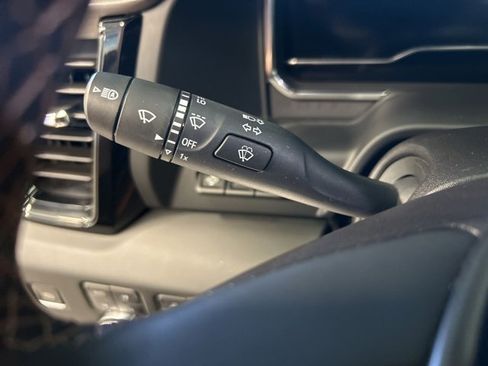 Used 2025 GMC Sierra 3500 AT4 w/ AT4 Premium Plus Package image 21