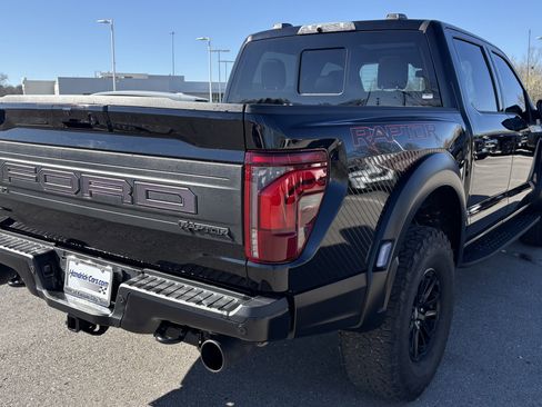 Used 2025 Ford F150 Raptor AWD/4WD image 10