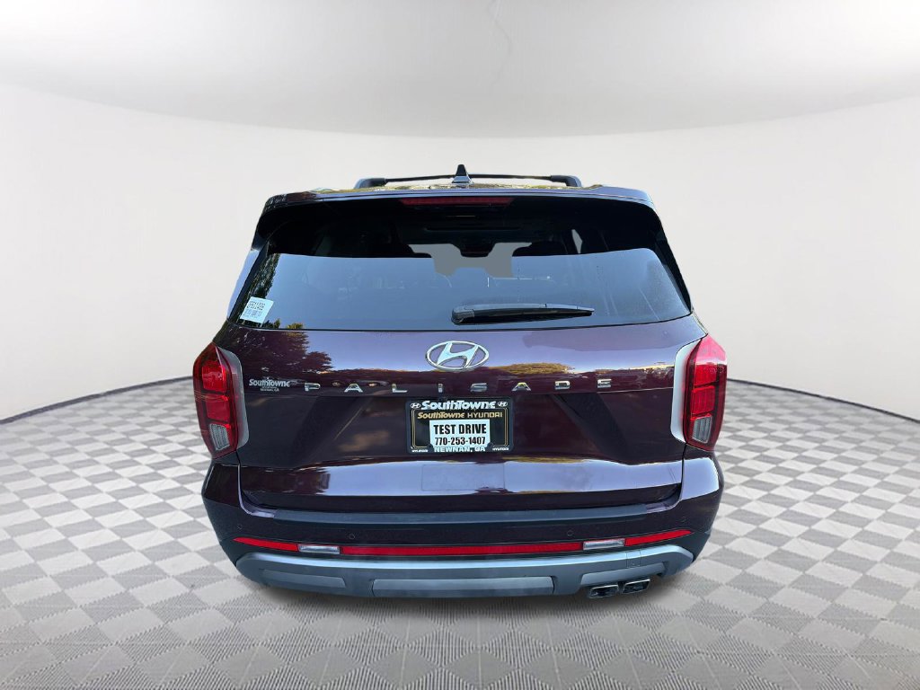 Used 2023 Hyundai Palisade SEL FWD image 6