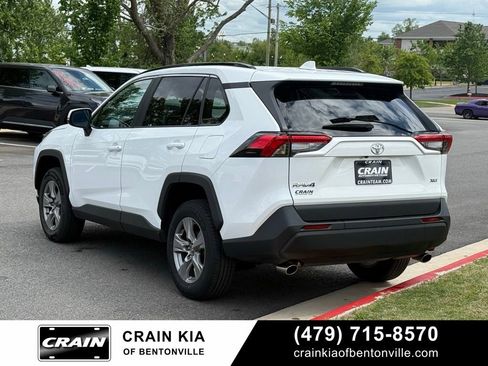 Used 2024 Toyota RAV4 XLE FWD image 5