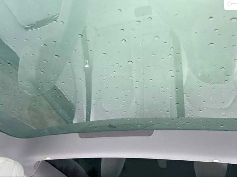 Used 2024 Tesla Model 3 Performance image 9