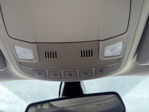 Used 2020 Ford Fusion SE image 13