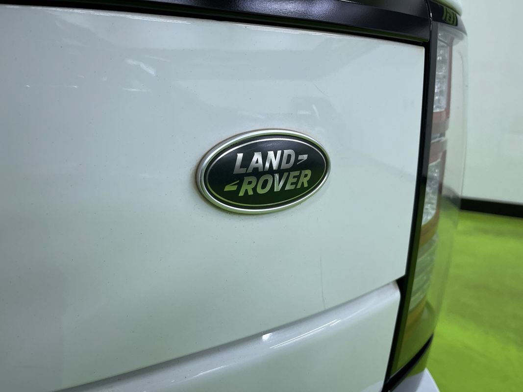 Used 2016 Land Rover Range Rover HSE AWD/4WD image 15