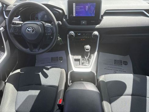 Certified 2023 Toyota RAV4 LE FWD image 28