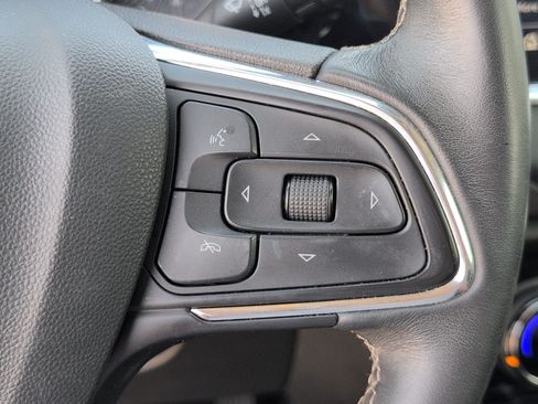 Used 2023 Buick Encore GX Preferred w/ Cold Weather Comfort Package FWD image 25