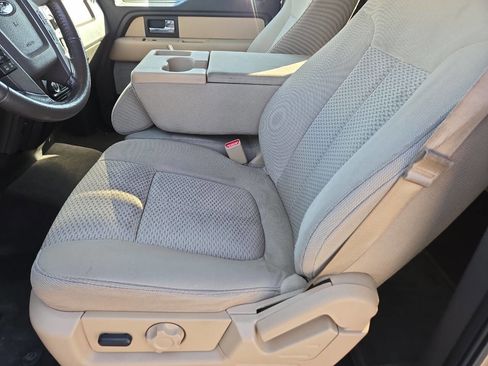 Used 2013 Ford F150 XLT w/ Luxury Equipment Group image 8