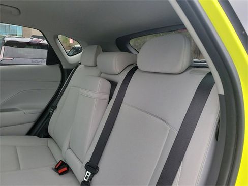 Used 2024 Hyundai Kona SEL w/ Convenience Package image 10