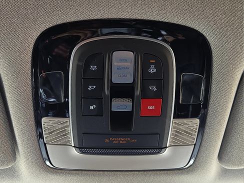 Used 2025 Hyundai Palisade Limited AWD/4WD image 22
