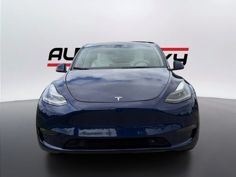 Used 2022 Tesla Model Y Performance AWD/4WD image 8