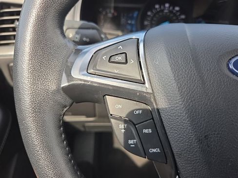 Used 2024 Ford Edge Titanium AWD/4WD image 21