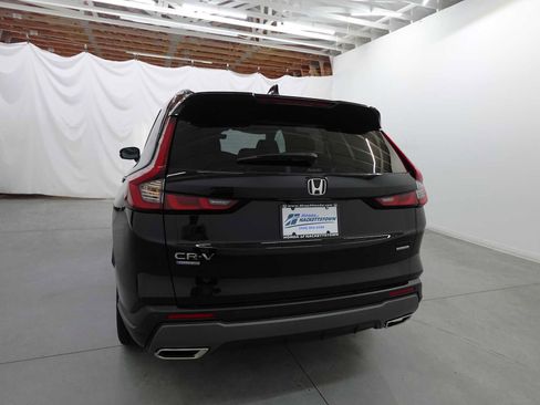 Used 2023 Honda CR-V Sport Touring image 7