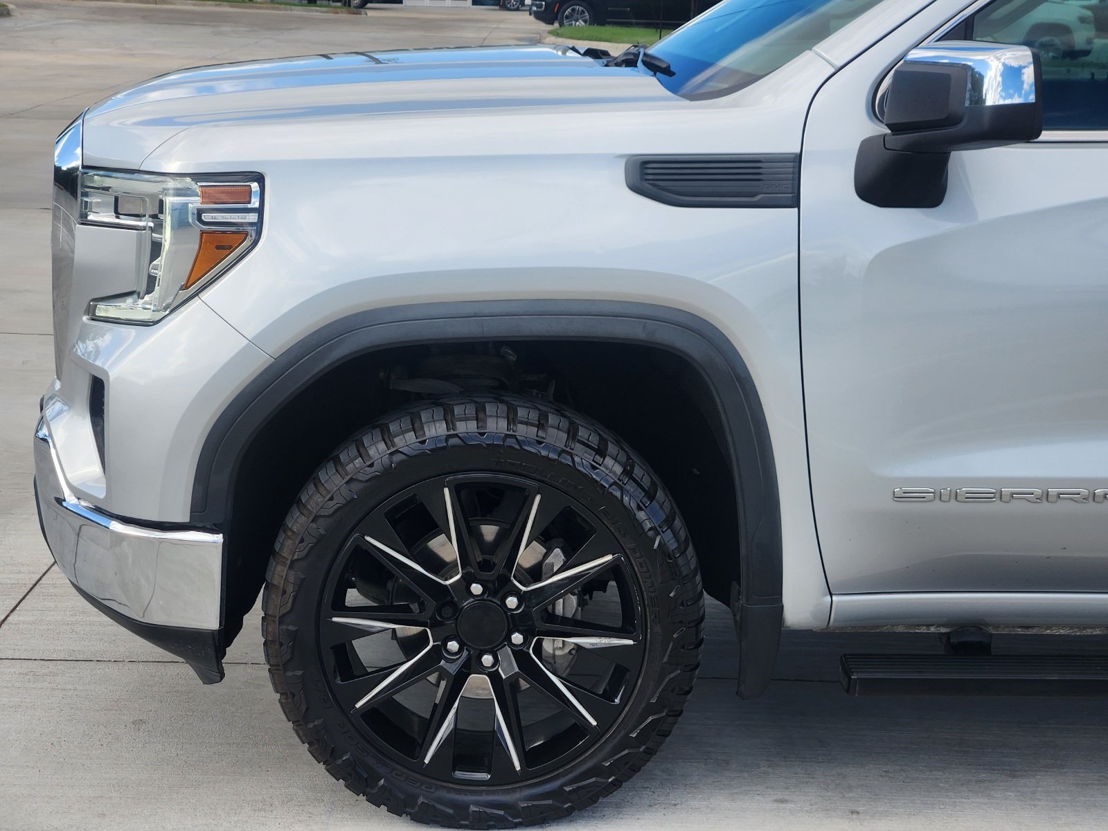 Used 2021 GMC Sierra 1500 SLE AWD/4WD image 10