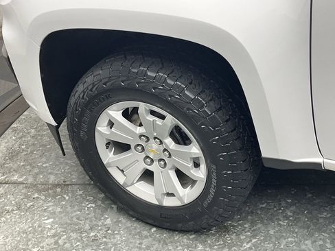 Used 2021 Chevrolet Colorado LT w/ Fleet Safety Package image 27