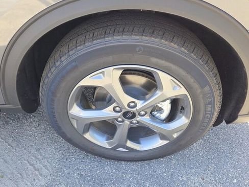 New 2026 Ford Escape ST-Line w/ Cold Weather Package FWD image 16