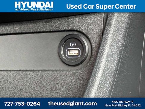 Used 2023 Hyundai Santa Fe SEL FWD image 30