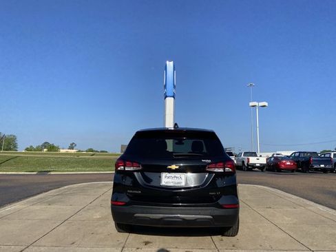 Used 2024 Chevrolet Equinox LT image 10