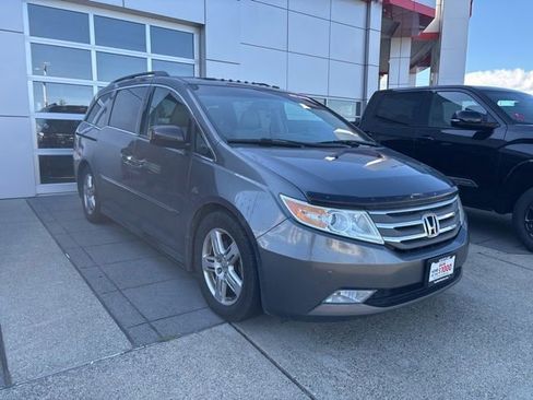 Used 2012 Honda Odyssey Touring image 3