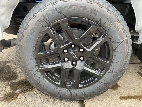 New 2026 Chevrolet Silverado 1500 Custom w/ Turbomax Blackout Package image 13