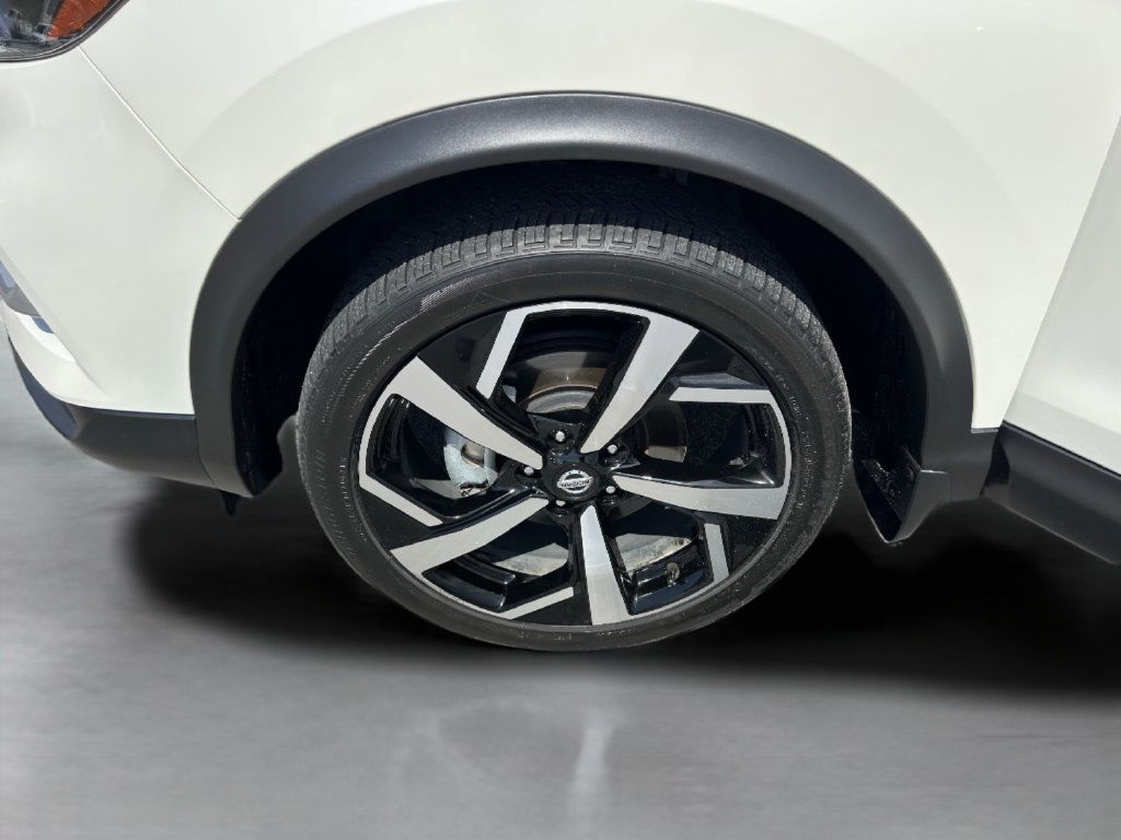 Used 2021 Nissan Rogue Sport SL w/ Premium Package FWD image 37