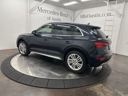 Used 2020 Audi Q5 2.0T Premium Plus w/ Premium Plus Package image 5