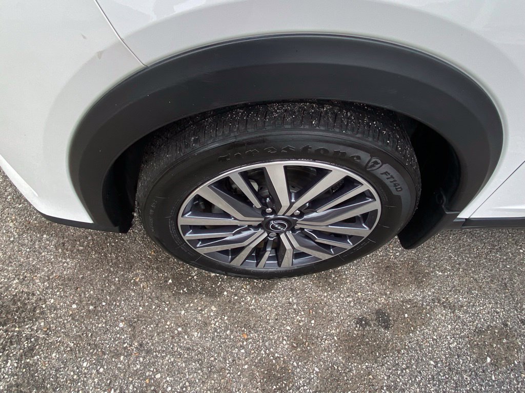 Used 2023 Nissan Kicks SV FWD image 19