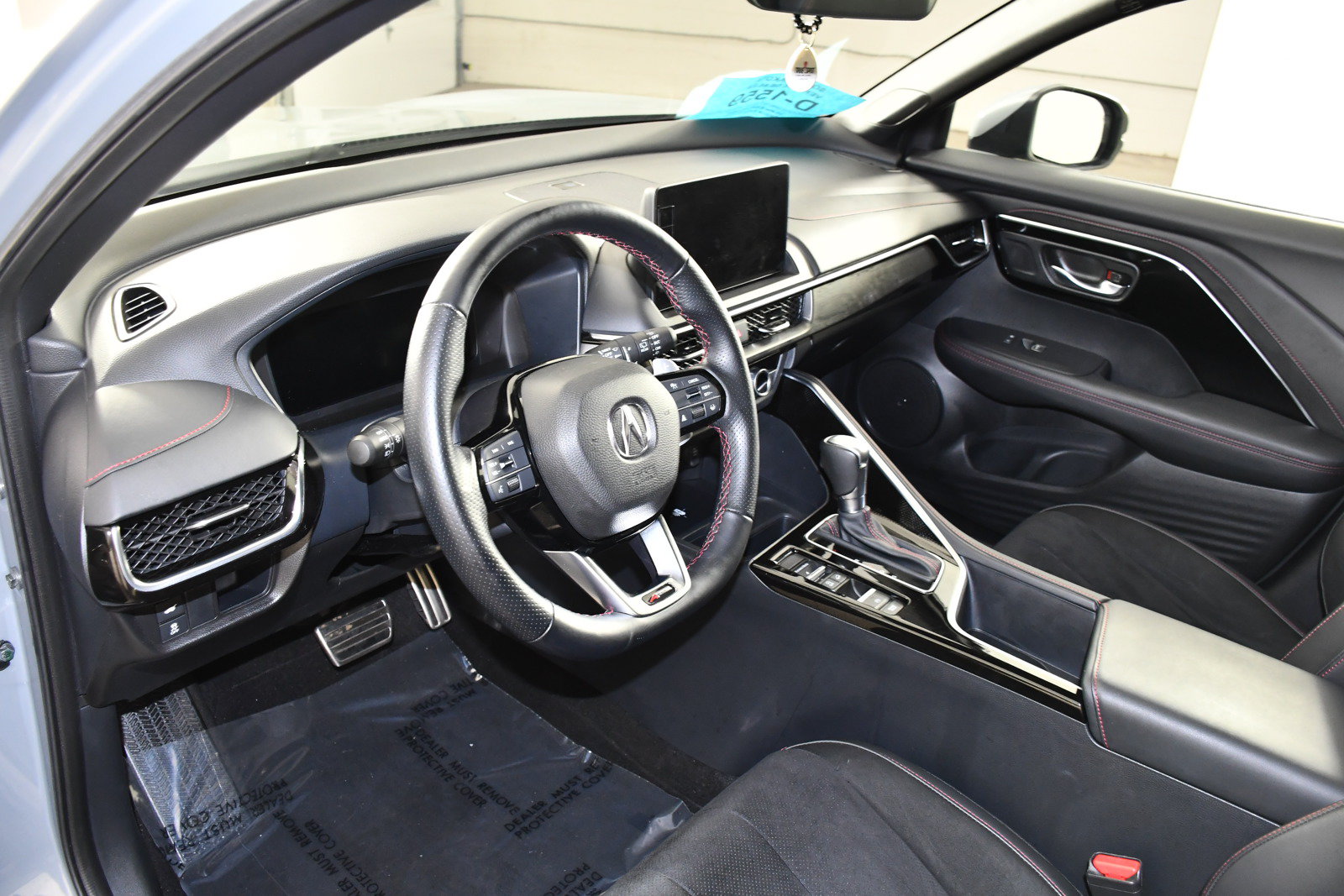 Certified 2025 Acura ADX A-Spec AWD/4WD image 2