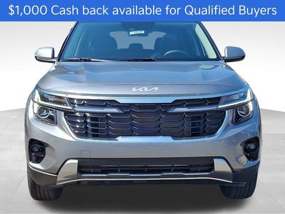 New 2026 Kia Seltos EX w/ EX Sunroof Package