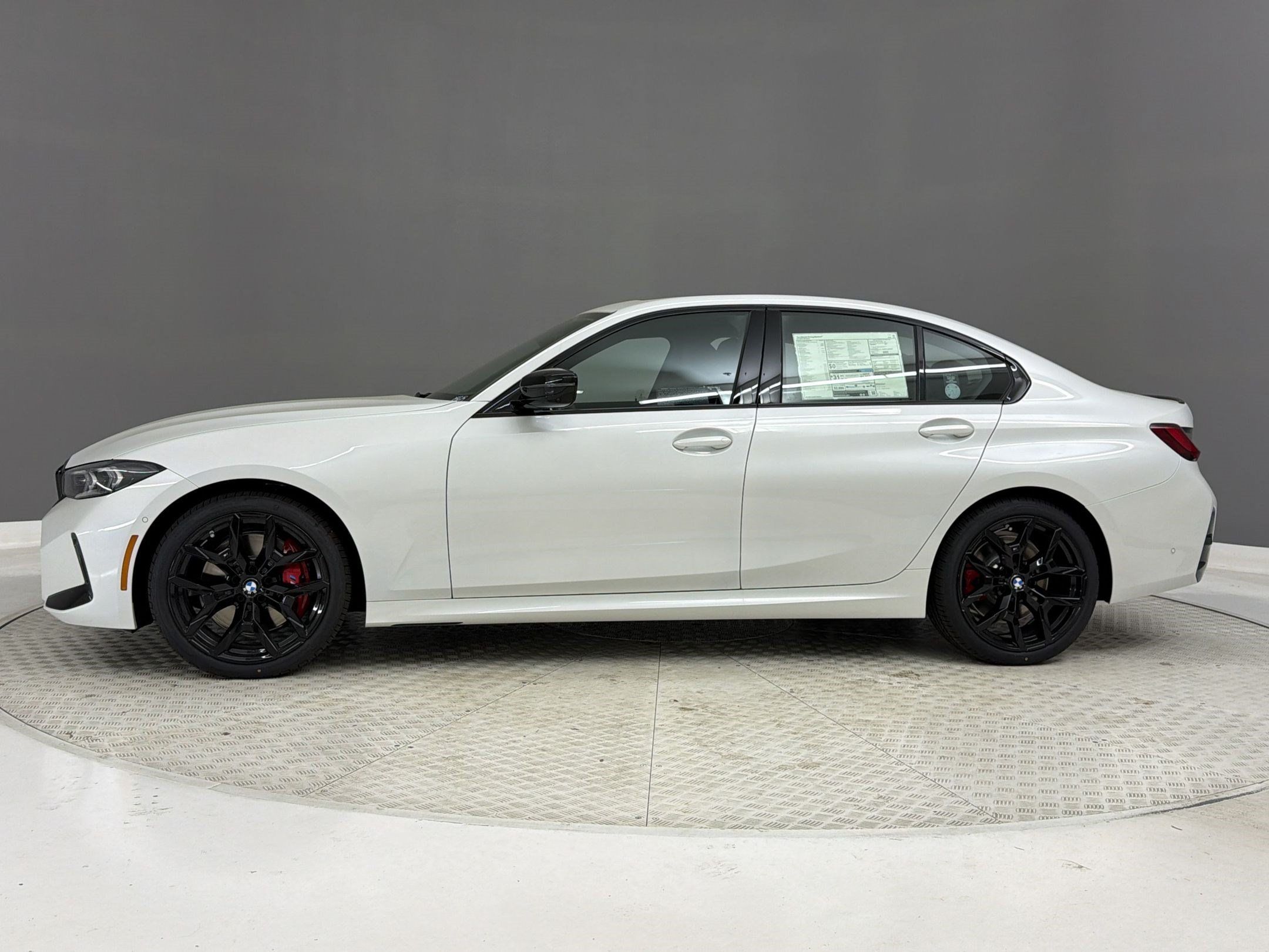 New 2026 BMW 330i Sedan w/ M Sport Package RWD image 2