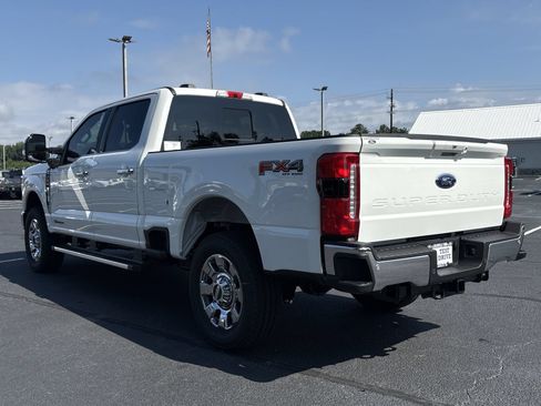 New 2026 Ford F250 Lariat w/ Lariat Premium Package AWD/4WD image 24
