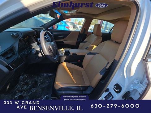 Used 2022 Lexus ES 250 w/ Premium Package image 3