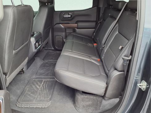 Used 2019 GMC Sierra 1500 SLT w/ SLT Premium Package AWD/4WD image 17