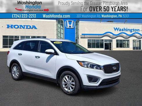 Used 2016 Kia Sorento FWD image 1