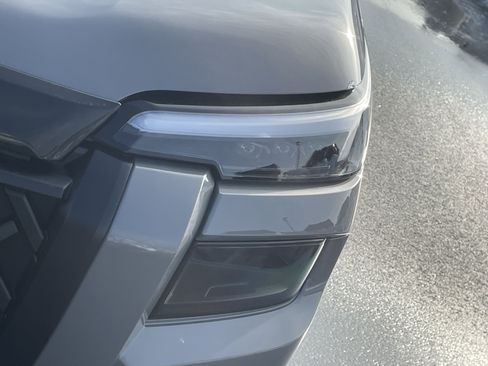 New 2026 Subaru Outback Touring image 10