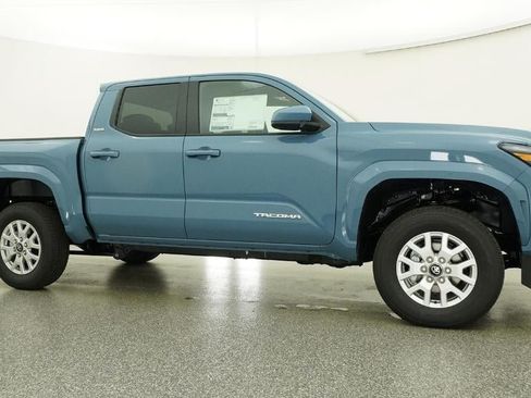 New 2026 Toyota Tacoma SR5 AWD/4WD image 28