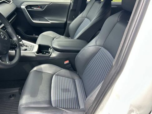 Used 2023 Toyota RAV4 XSE w/ XSE Grade Weather Package AWD/4WD image 17
