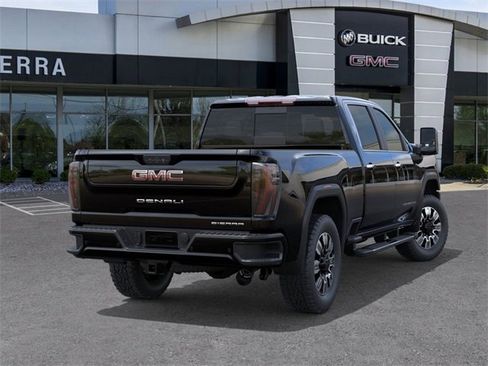 New 2025 GMC Sierra 2500 Denali w/ Denali Reserve Package image 4