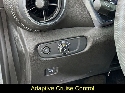 Used 2023 Chevrolet Blazer LT w/ Convenience Package image 15