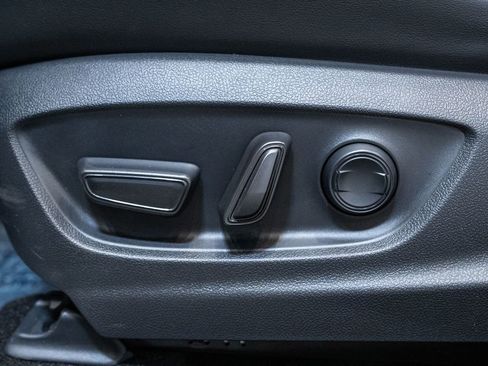 New 2026 Toyota Crown Signia Limited image 24