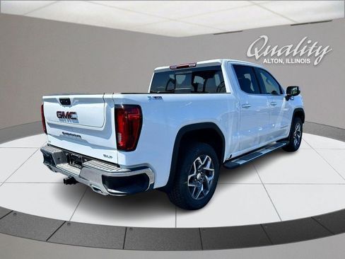 New 2026 GMC Sierra 1500 SLT AWD/4WD image 4