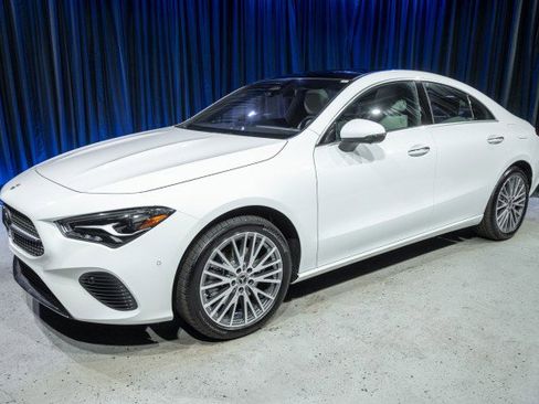 New 2025 Mercedes-Benz CLA 250 image 1
