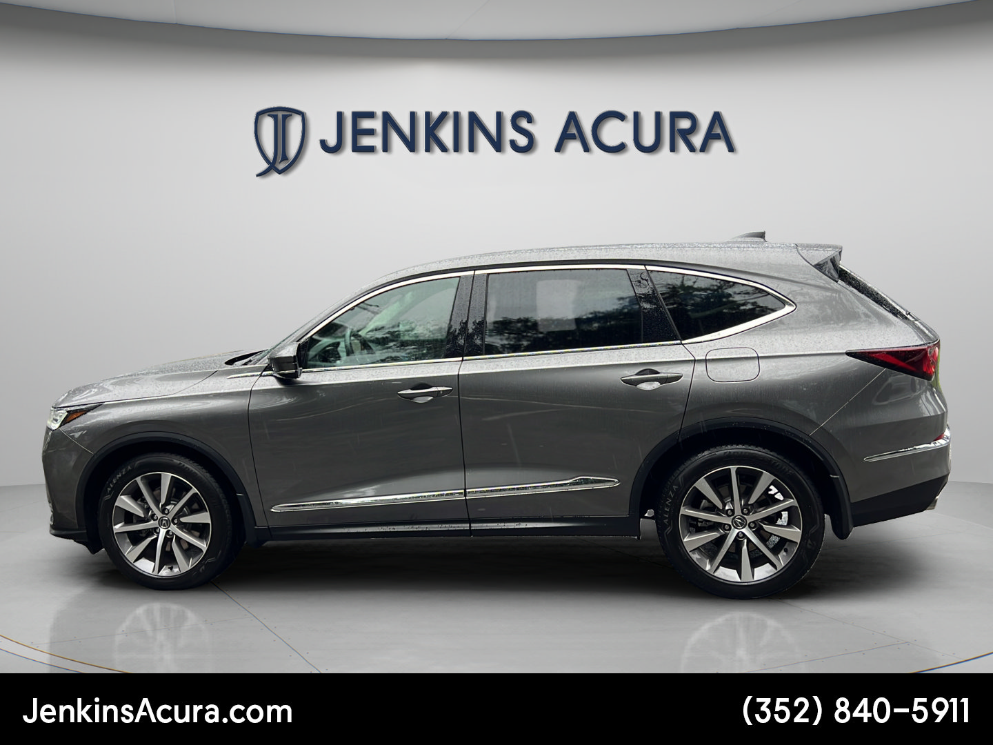Used 2025 Acura MDX w/ Technology Package FWD image 6